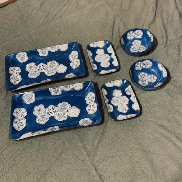 Floral, Blue & White Hand Painted Porcelain Sushi Set for Two - Picture 5 of 5